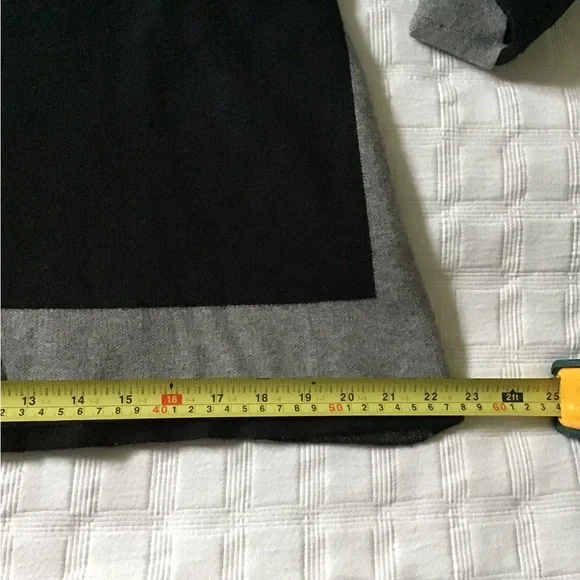 CYNTHIA ROWLEY sweater - Picture 8 of 9